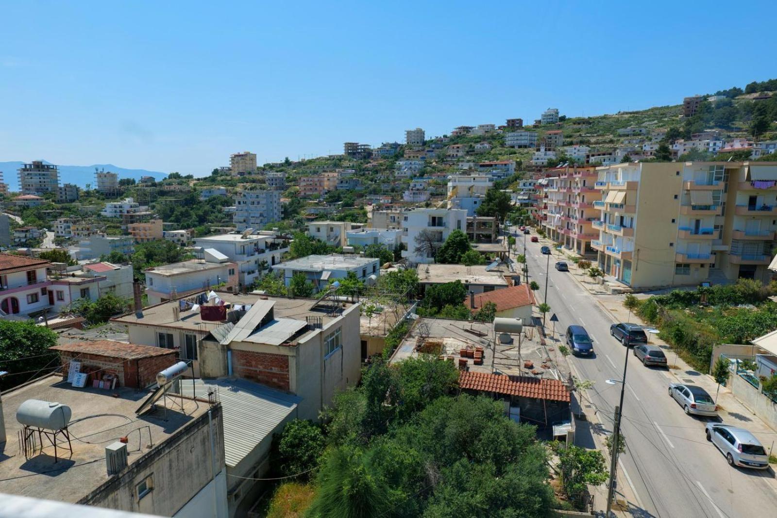Hotel Eden Sarandë エクステリア 写真