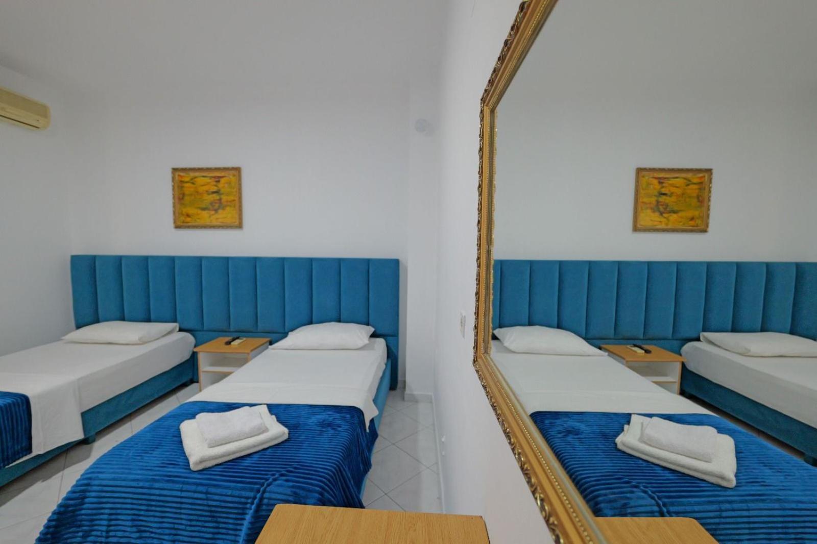 Hotel Eden Sarandë エクステリア 写真